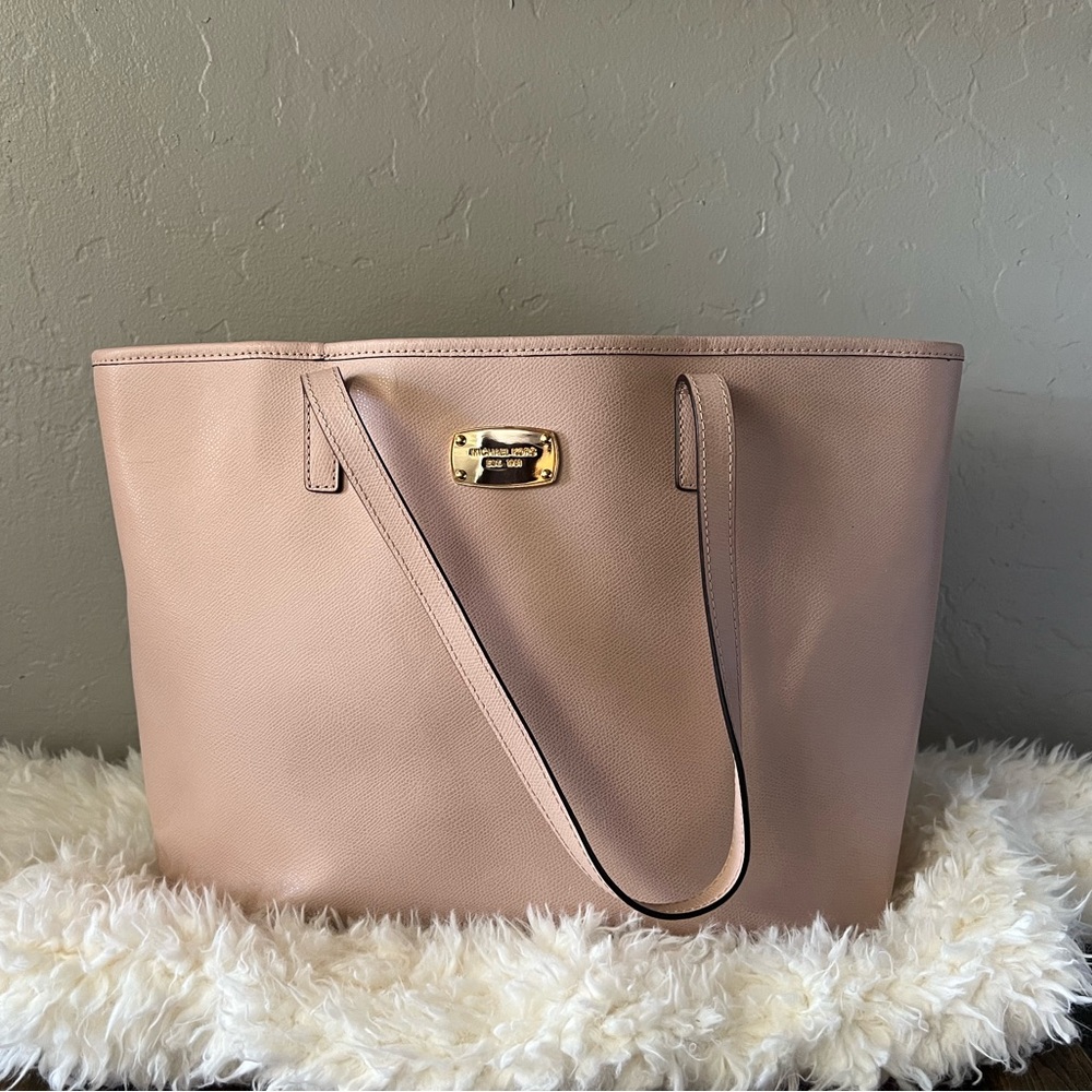 Blush Michael Kors Purse